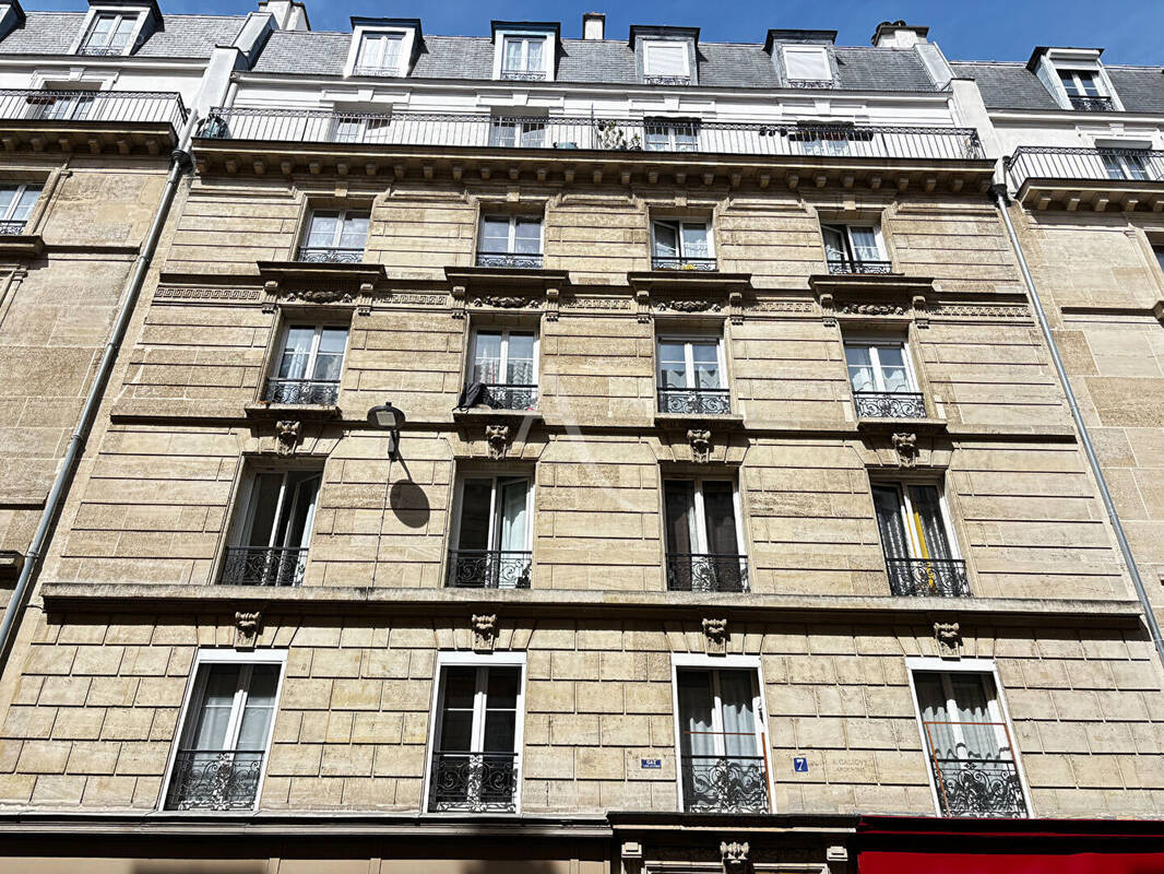 Appartement à PARIS-12E