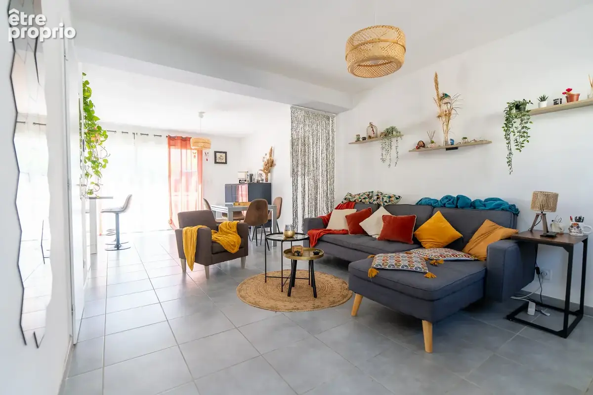Maison à LUNEL-VIEL