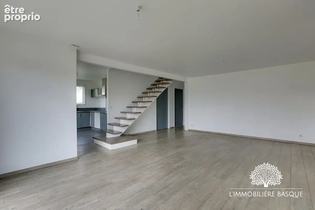 Photo Maison à Bassussarry au prix de 479 000€