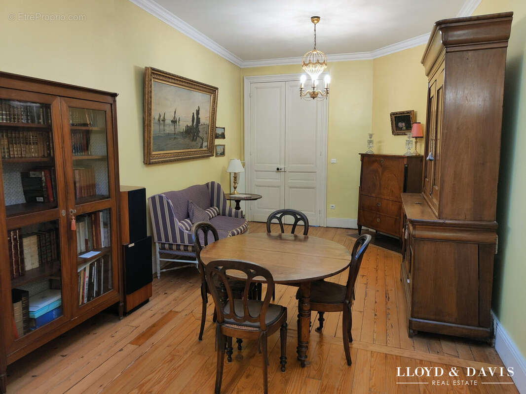 Appartement à BORDEAUX