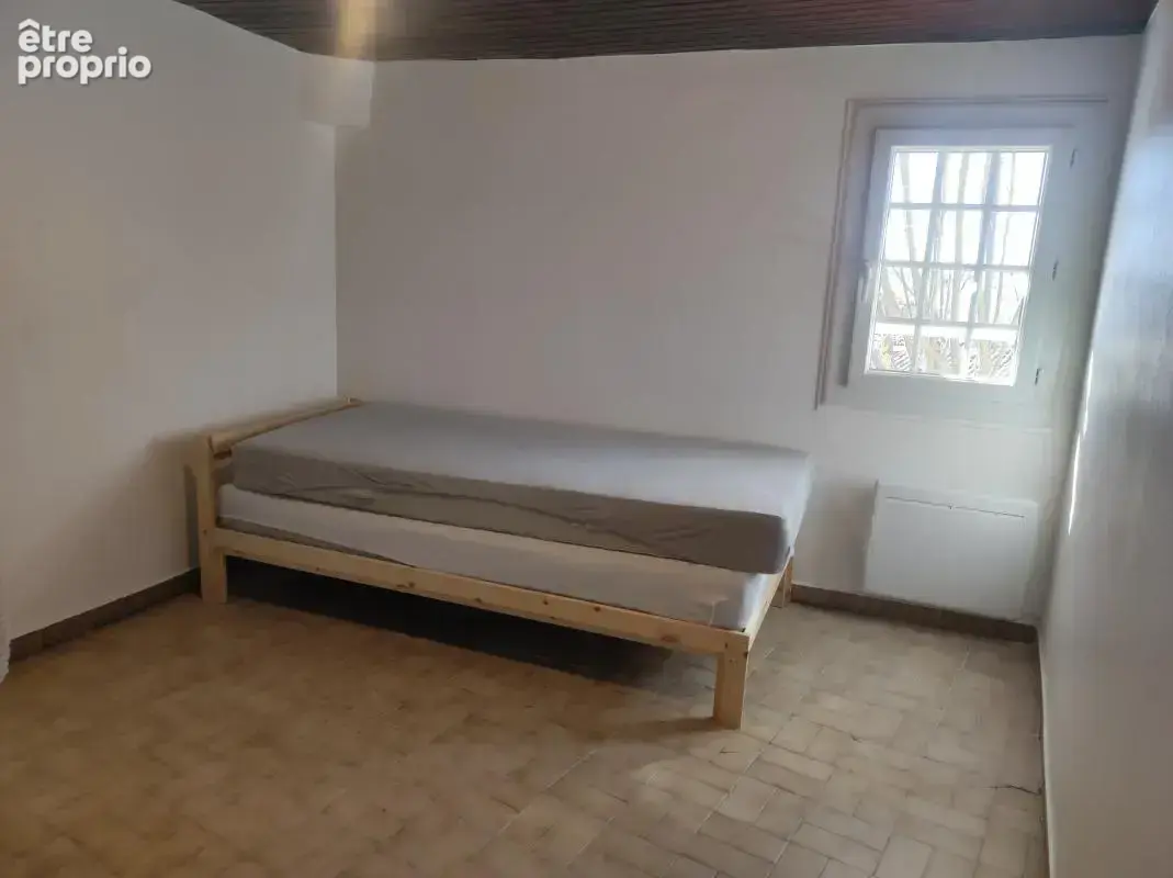 LORGUES, Appartement de 42 m² avec une chambre - photo 4