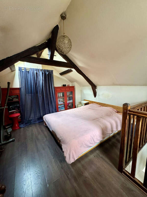 Appartement à HARDRICOURT