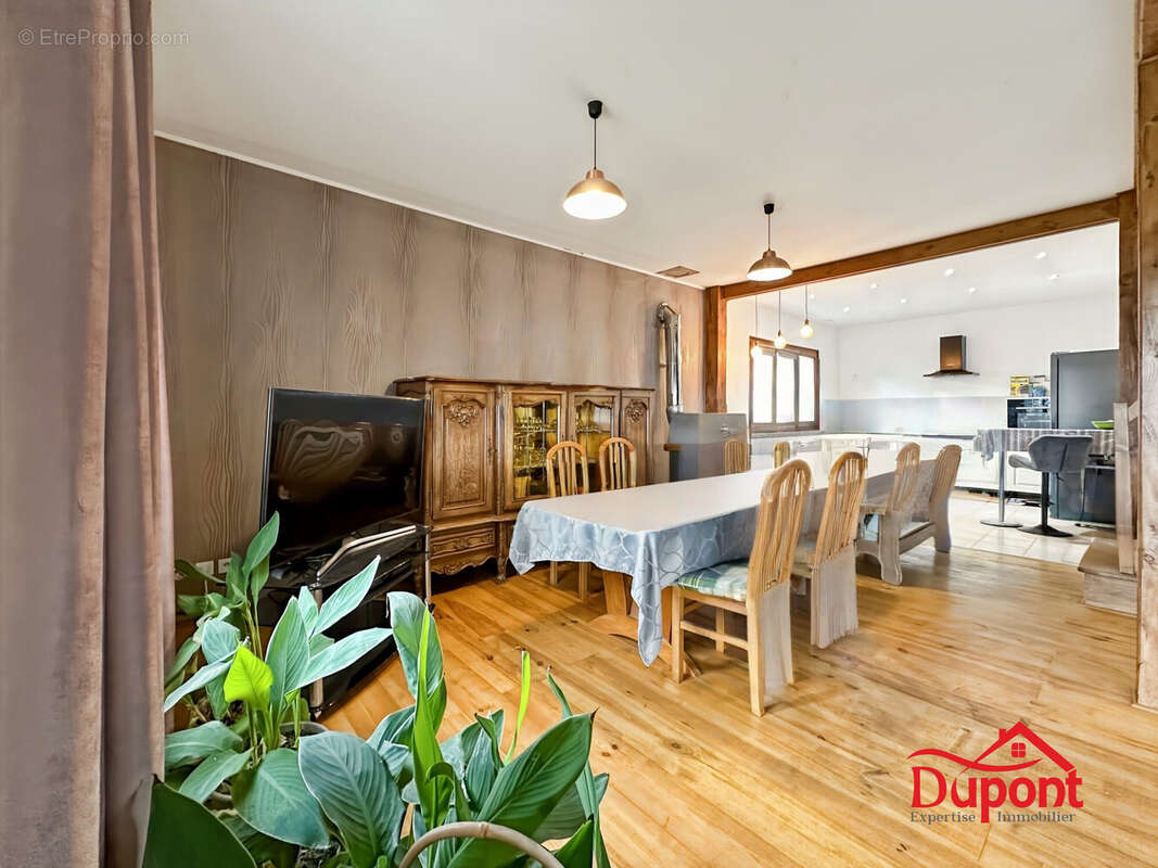 Maison à SERANVILLERS-FORENVILLE