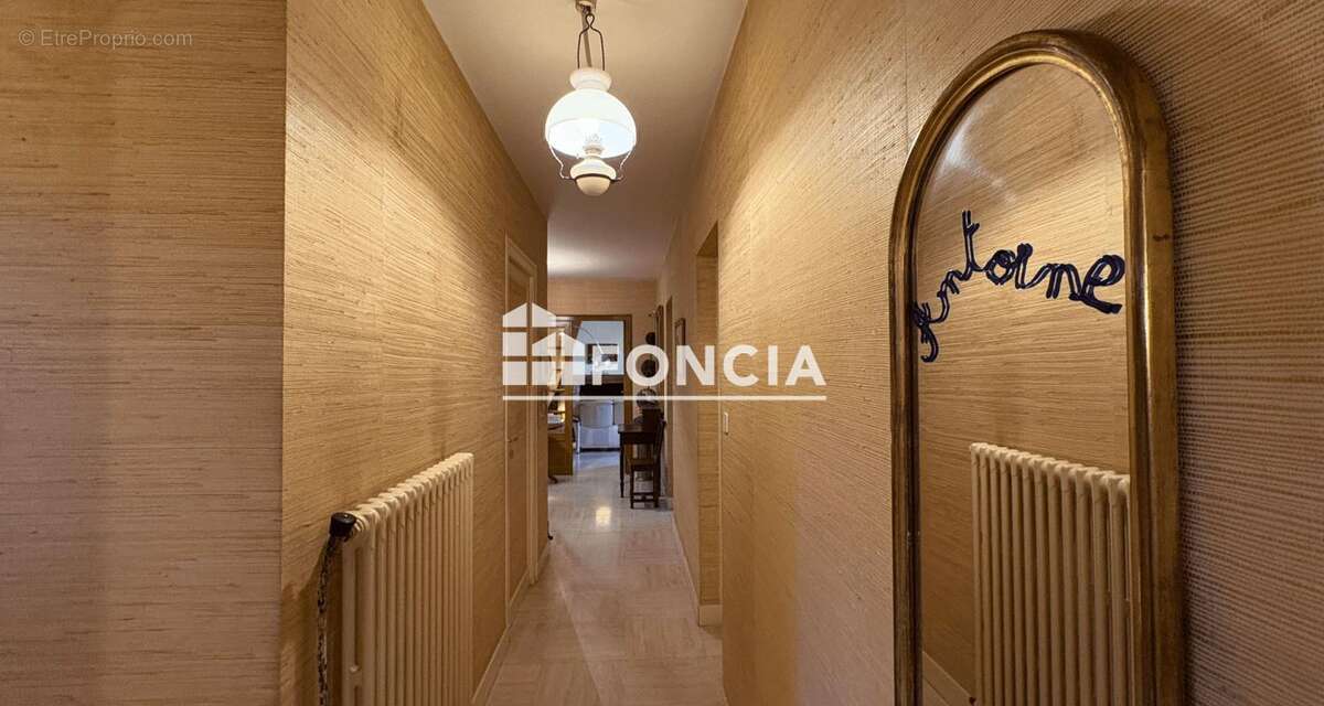 Maison à MORANCEZ