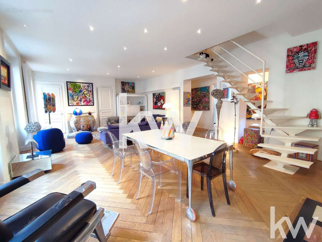 Appartement à SAINT-ETIENNE