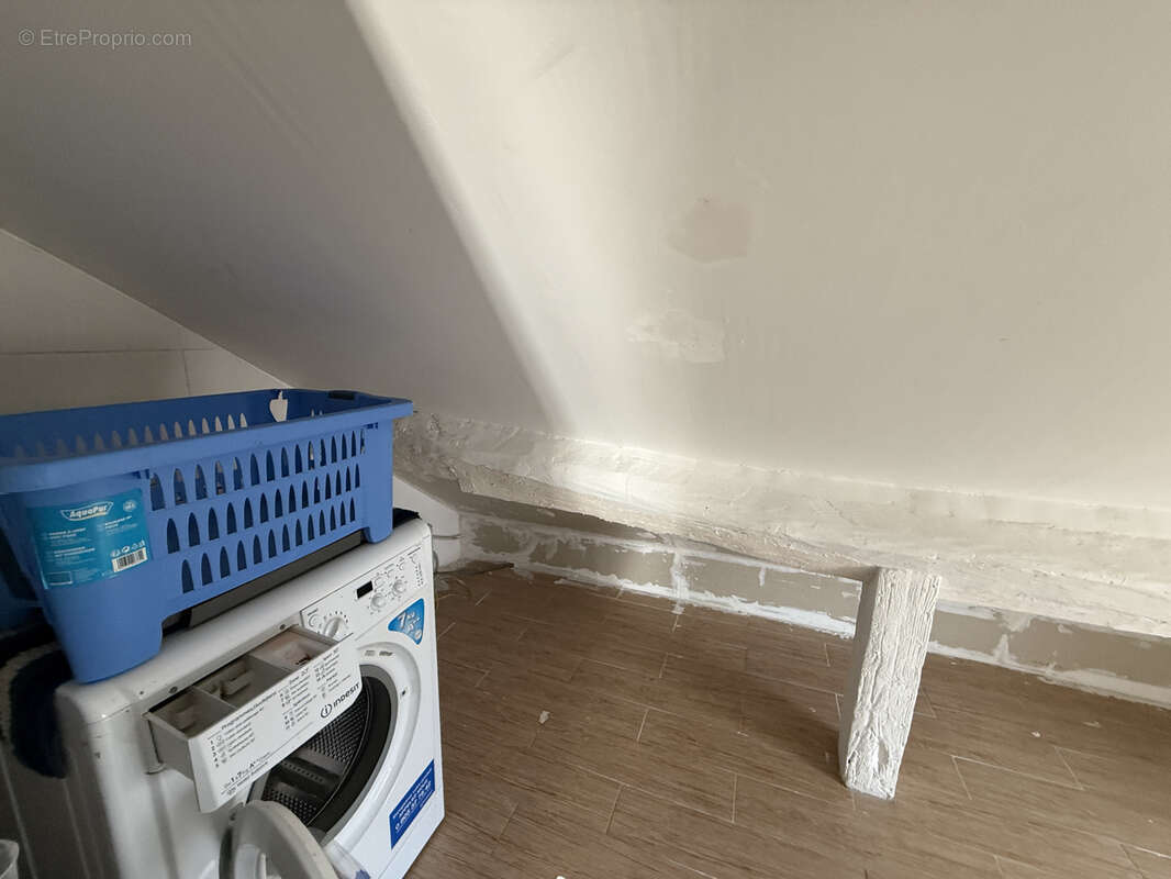 Appartement à PAMFOU