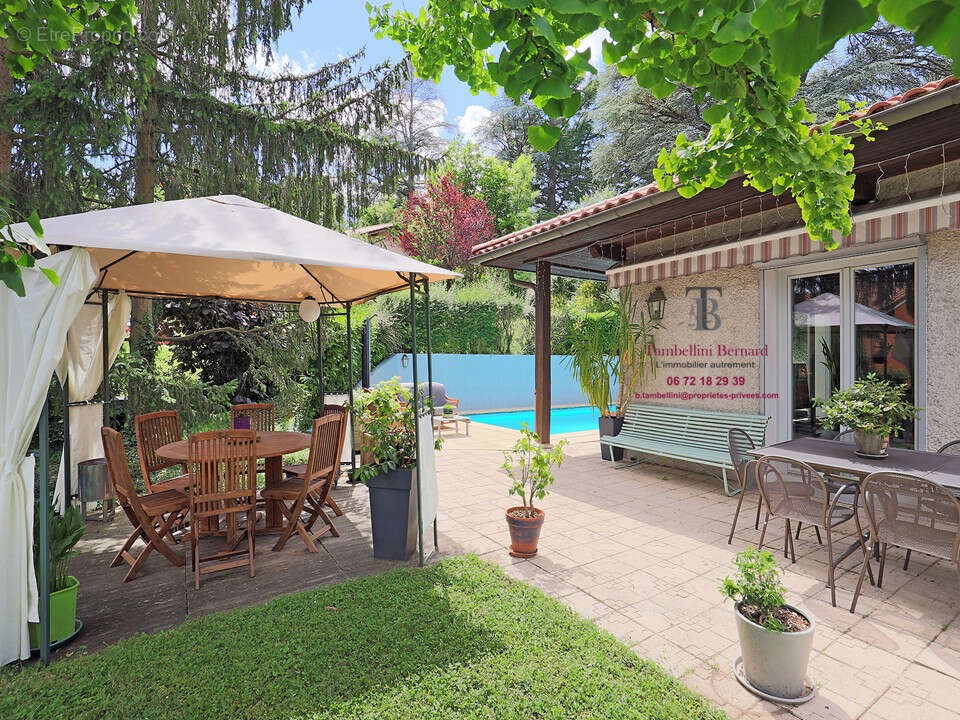 Maison à CRAPONNE