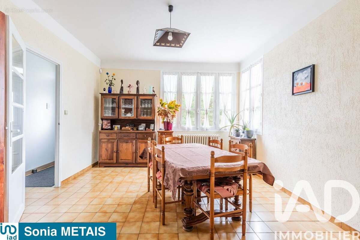 Photo 6 - Maison à SAINTE-GENEVIEVE-DES-BOIS