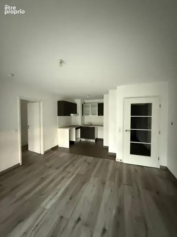 Appartement 2 pièces - Immeuble récent - Saint Maurice - Vila Canaletto 12 - photo 2