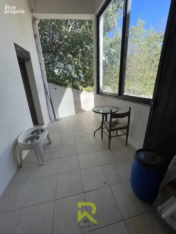 A saisir : très belle maison de village avec cour à Roujan - photo 2