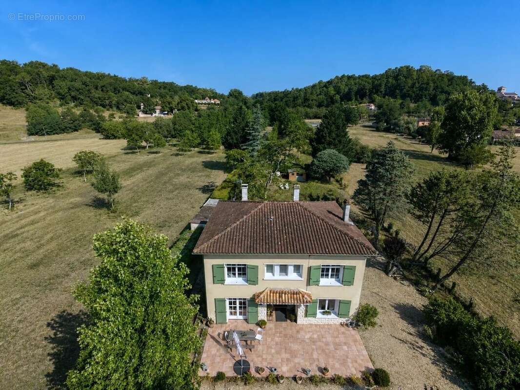 Belle Maison de 4 Chambres proche Perigueux et Bergerac ! - photo 2