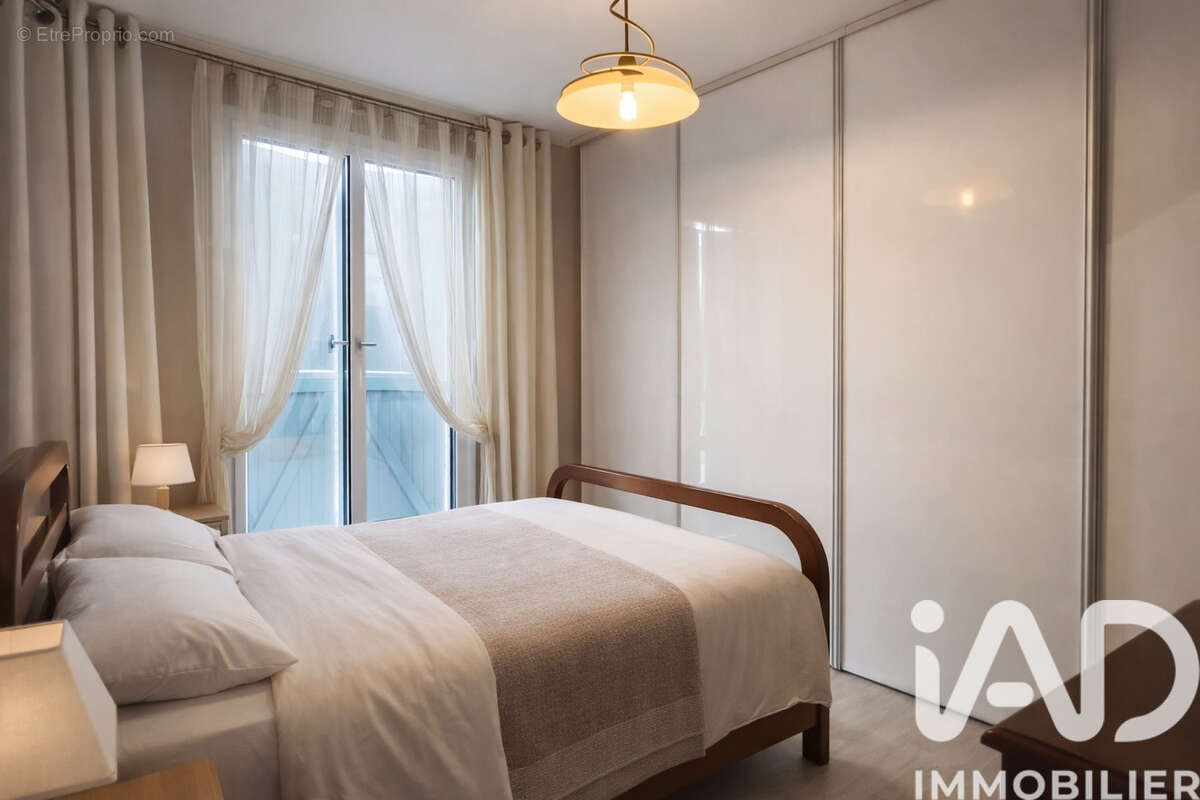 Maison 147 m² à Tremblay-Les-Villages  - photo 8