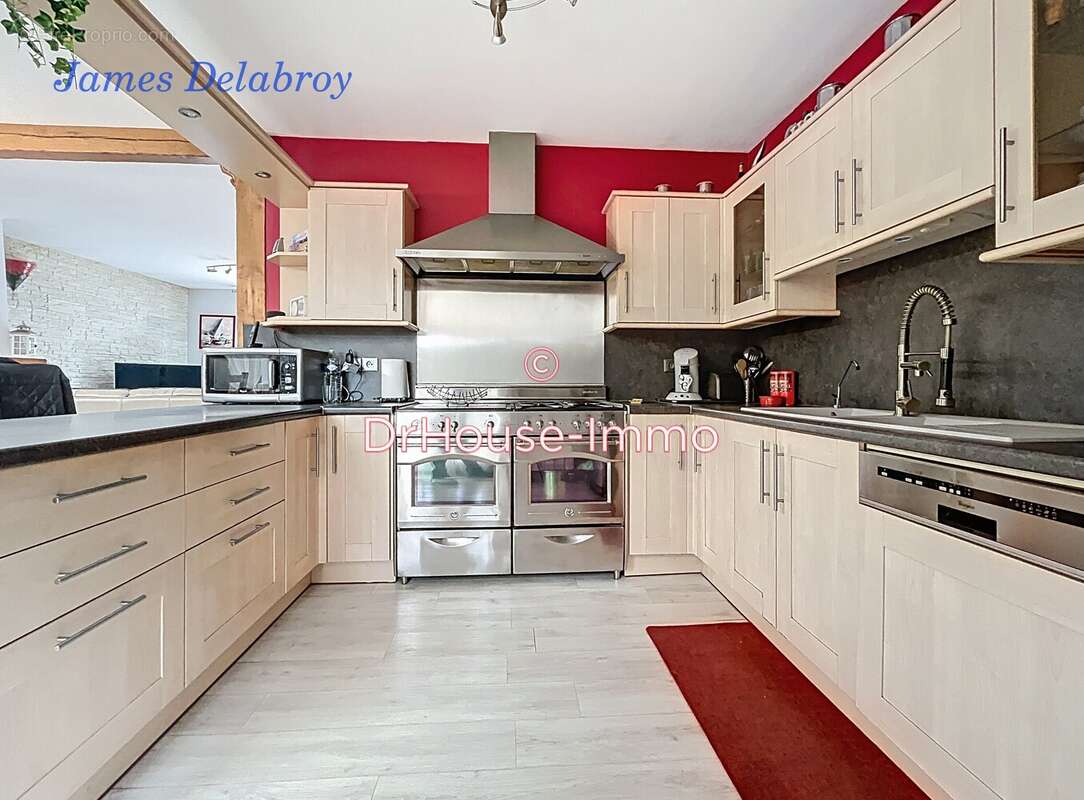 Maison à POIX-DE-PICARDIE