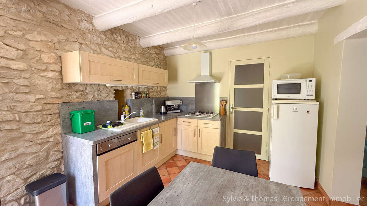 Maison à CADEROUSSE