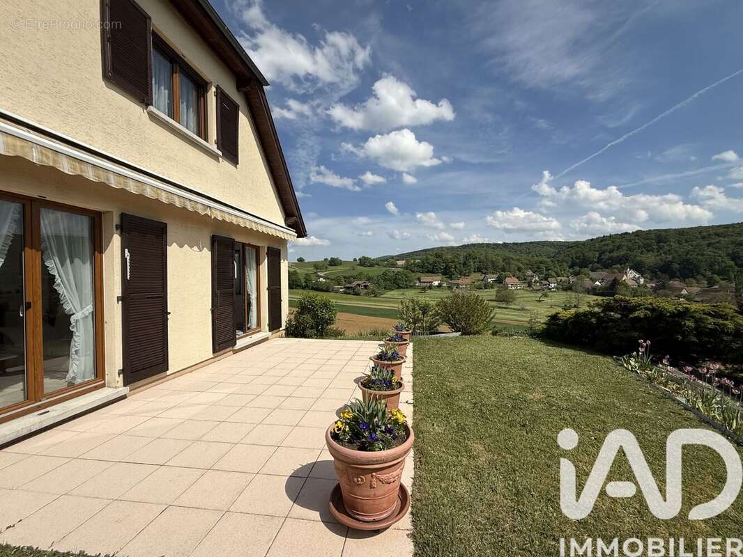 Maison 108 m² à Oberlarg  - photo 6