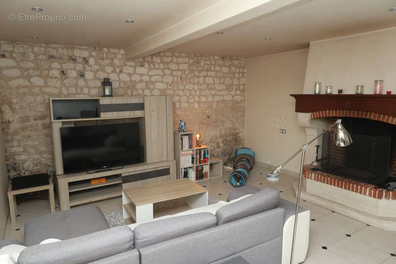 Maison à SAINT-MARTIN-DE-BOSCHERVILLE