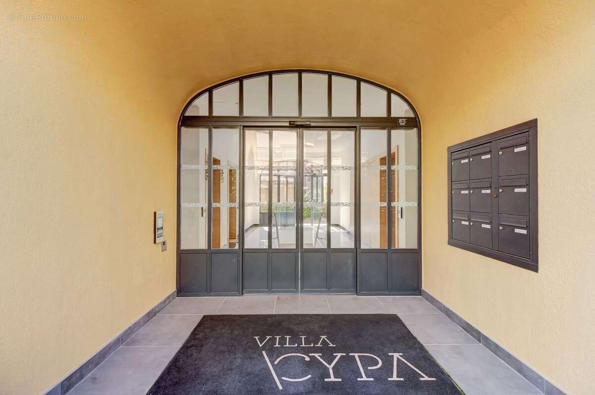 Appartement à BEAULIEU-SUR-MER