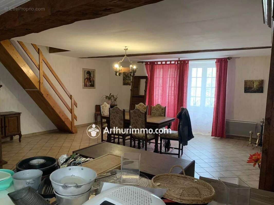 Maison à CHERBONNIERES