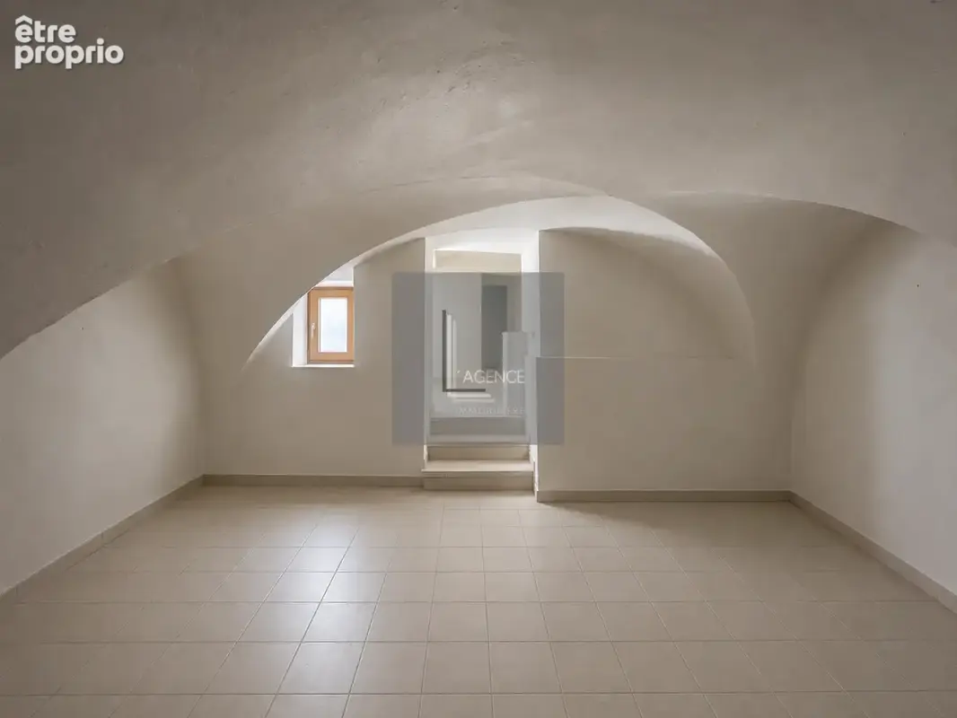 T2 rdc avec exterieur, immeuble aubagne , secteur beaumont - photo 2