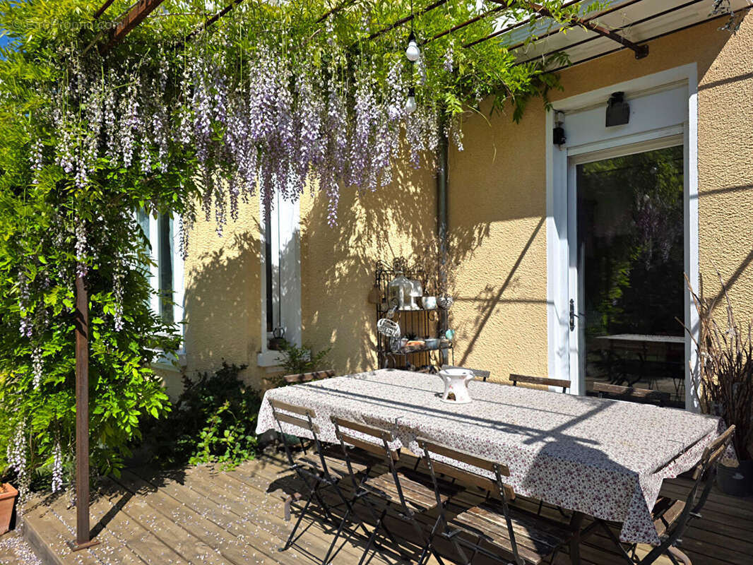 Maison à ROMANS-SUR-ISERE