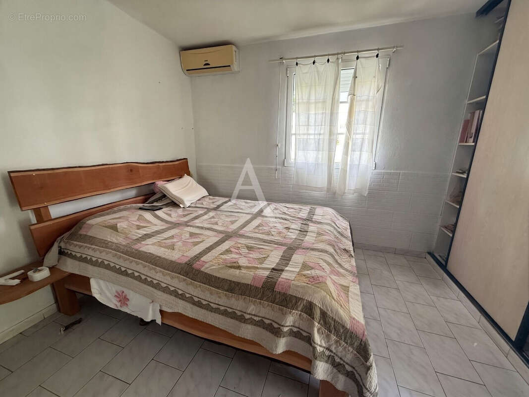 Maison 5 chambres + bungalow sur terrain clos - photo 5