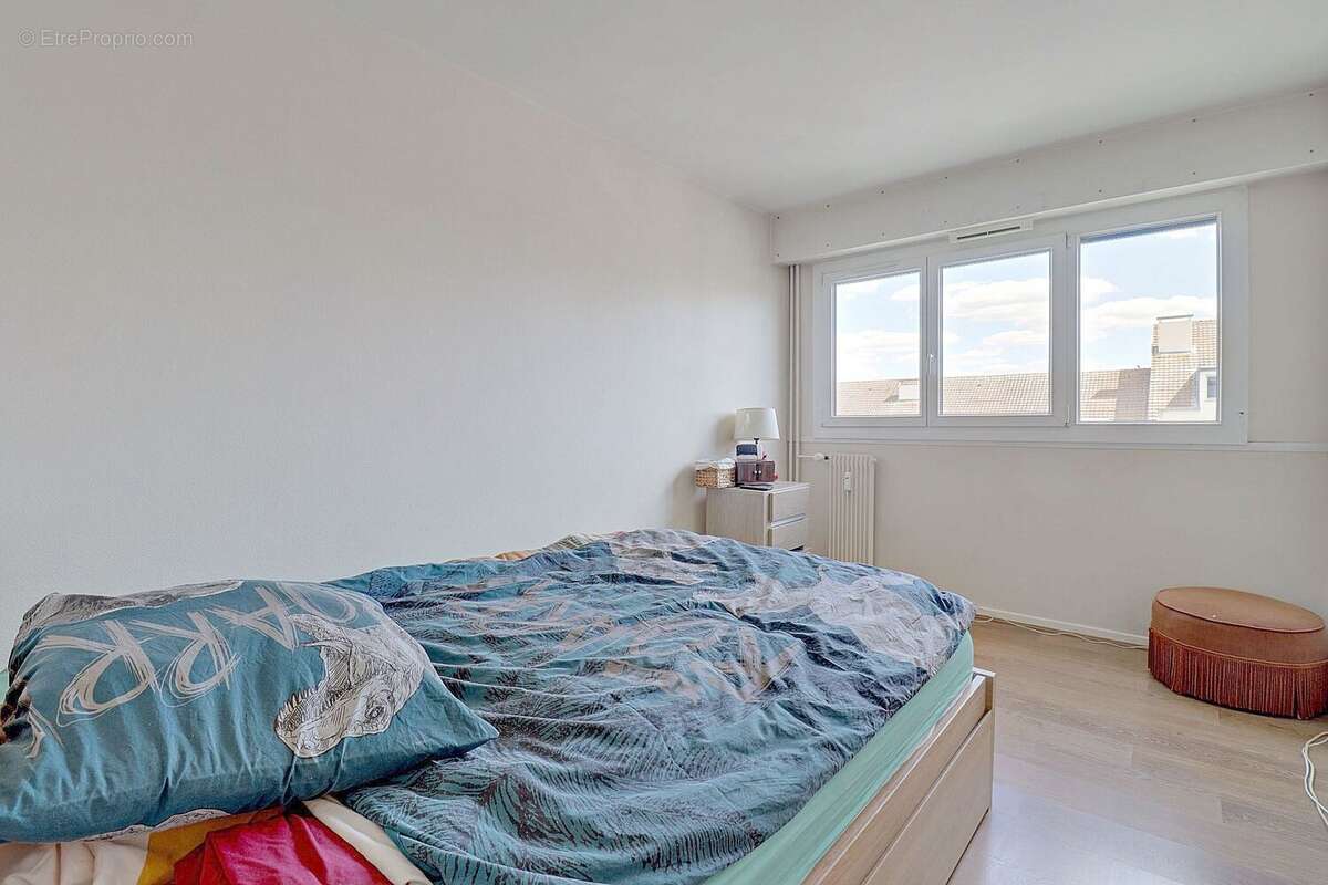 Appartement à VERNEUIL-SUR-SEINE