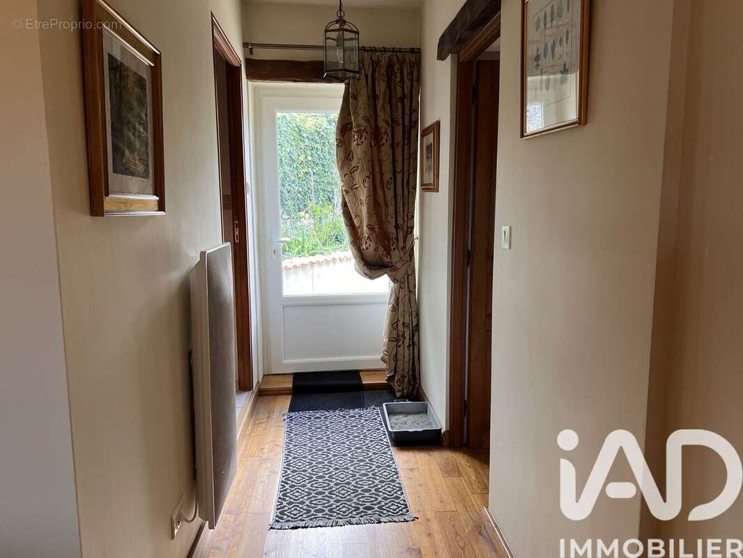 Maison 125 m² à Barro  - photo 2