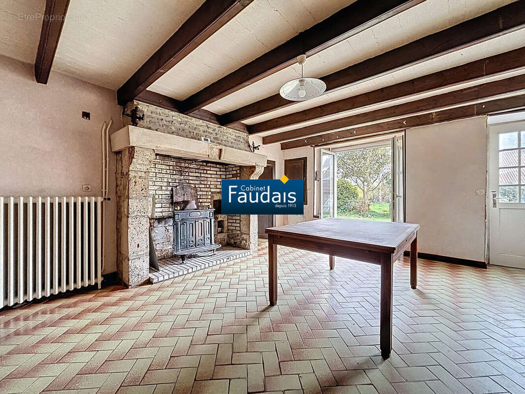 Maison à HOUTTEVILLE