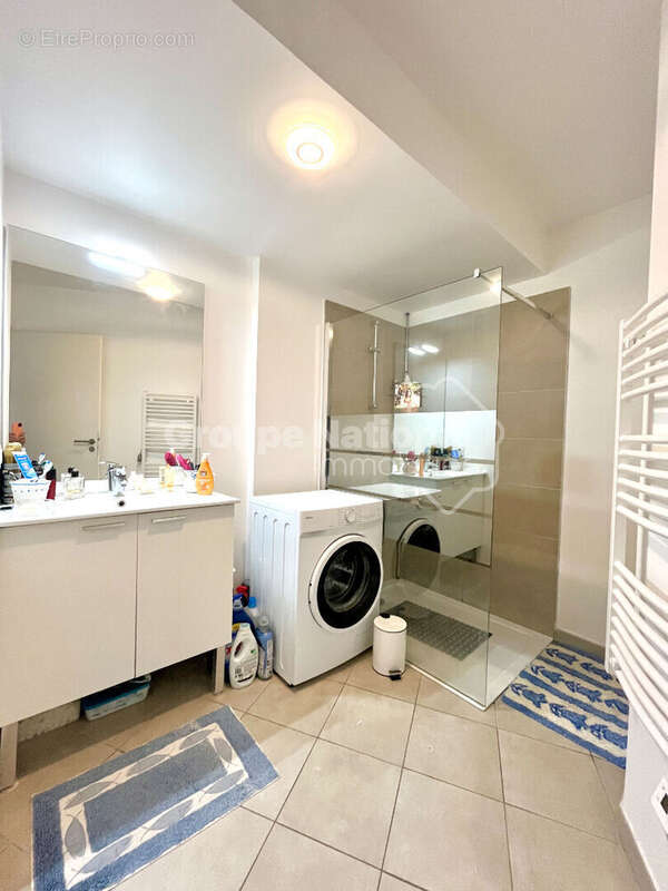 Appartement à CHATEAURENARD