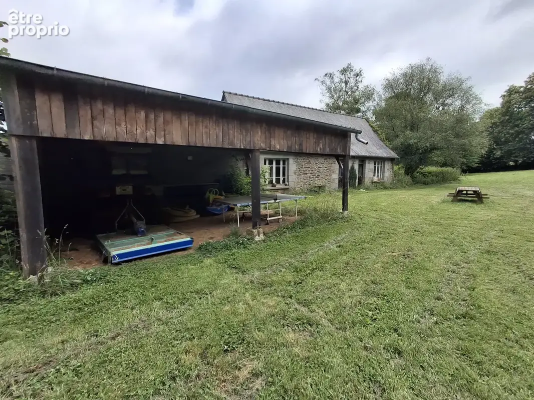À La Chapelle-Fleurigné, villa de 200m2 avec 9 pièces à vendre - photo 12