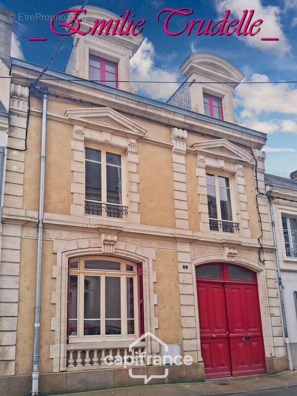 Maison à SAINT-CALAIS