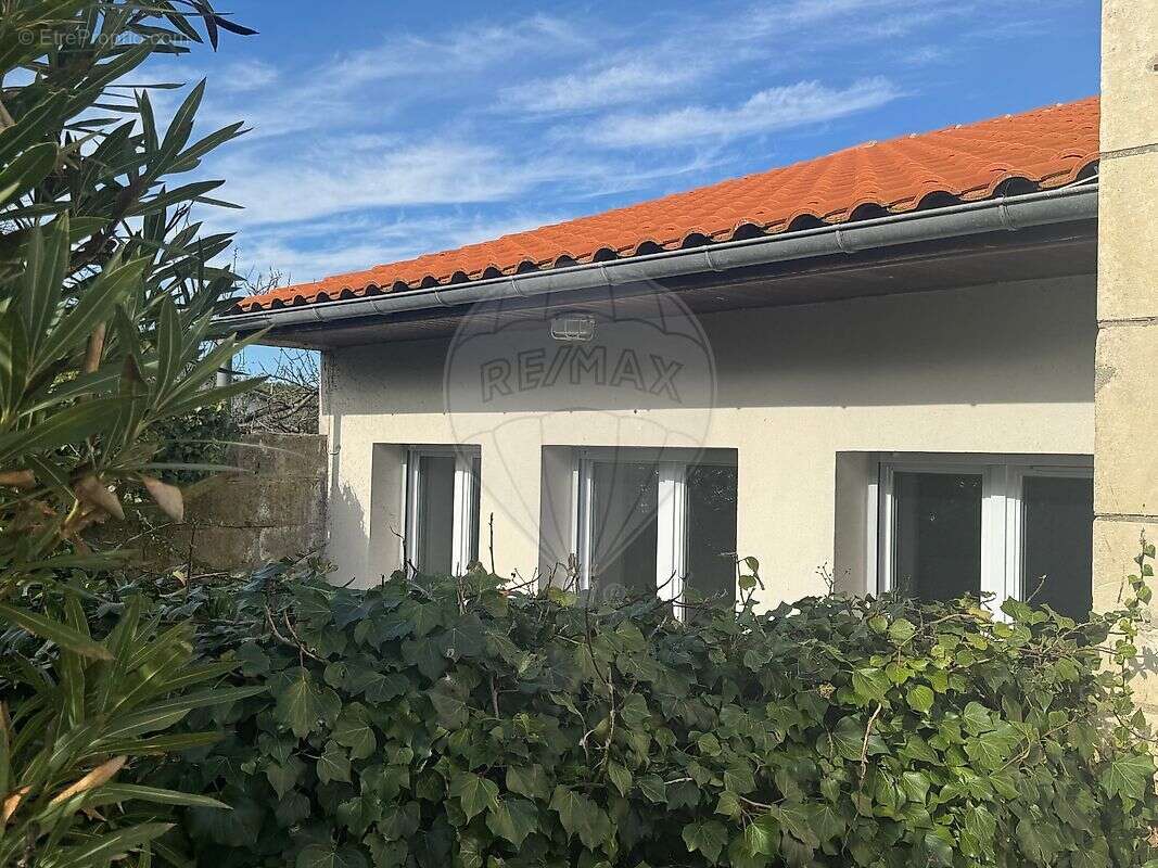 Maison à MESCHERS-SUR-GIRONDE