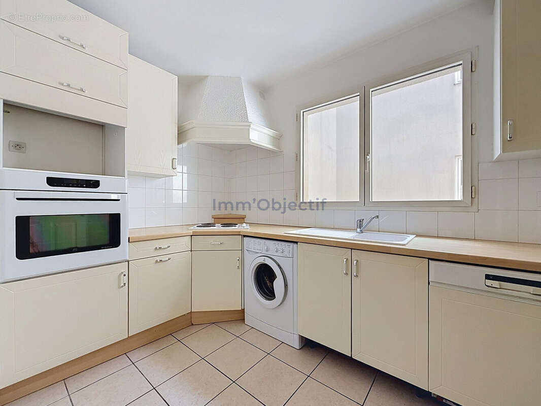 Appartement à PARIS-12E