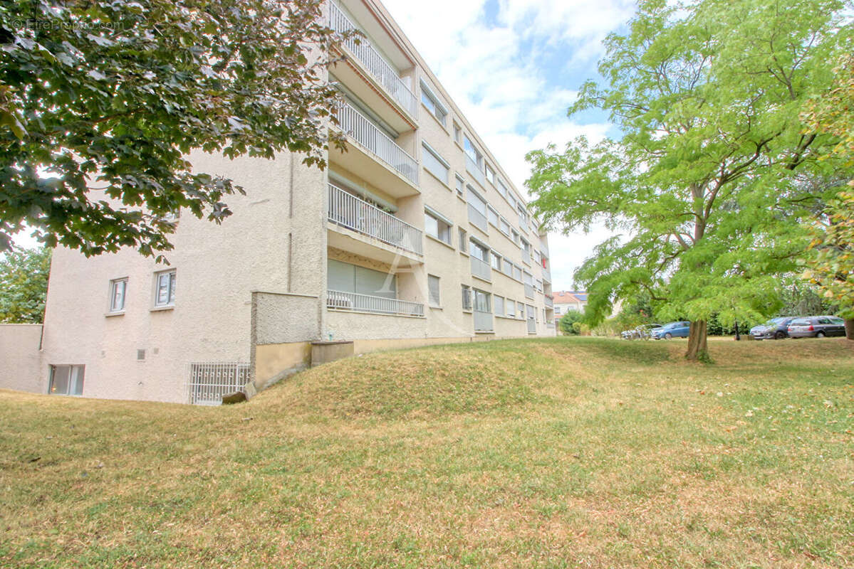 Studio + parking privé PARC HELLER - photo 6