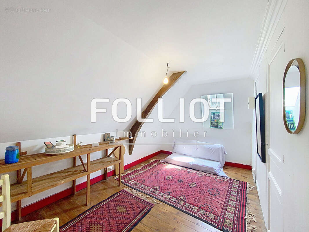 Maison à MENIL-HUBERT-SUR-ORNE