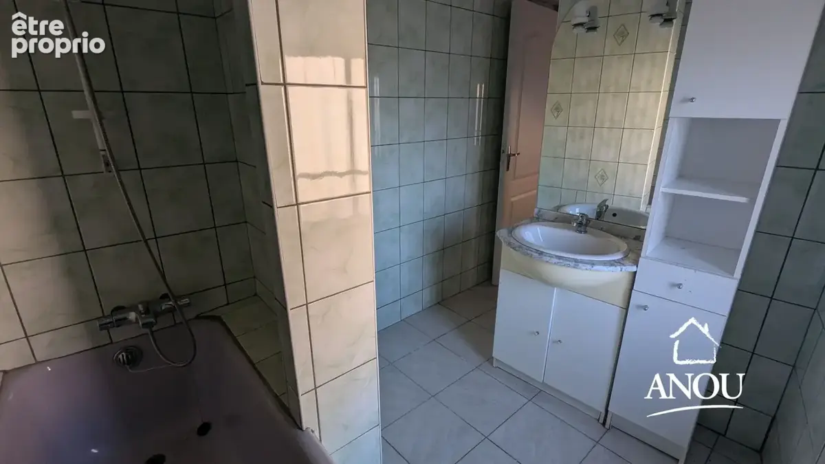 Maison de ville avec grange - photo 7