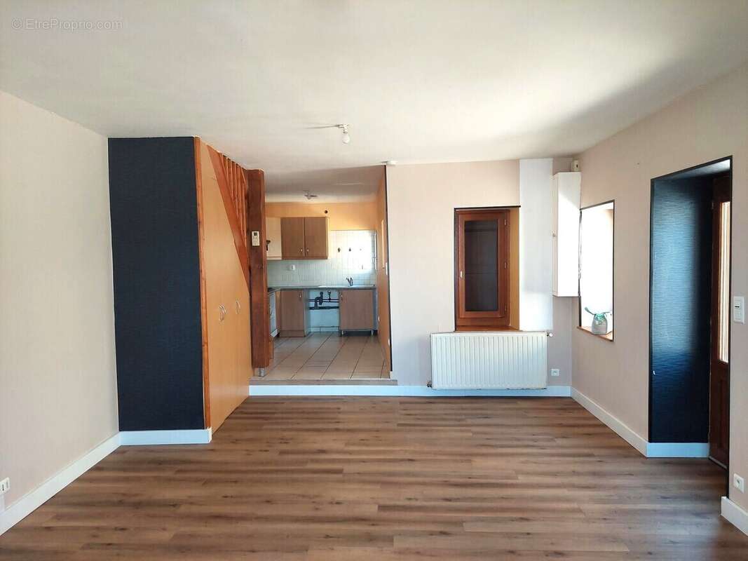 Maison à SENNECEY-LE-GRAND