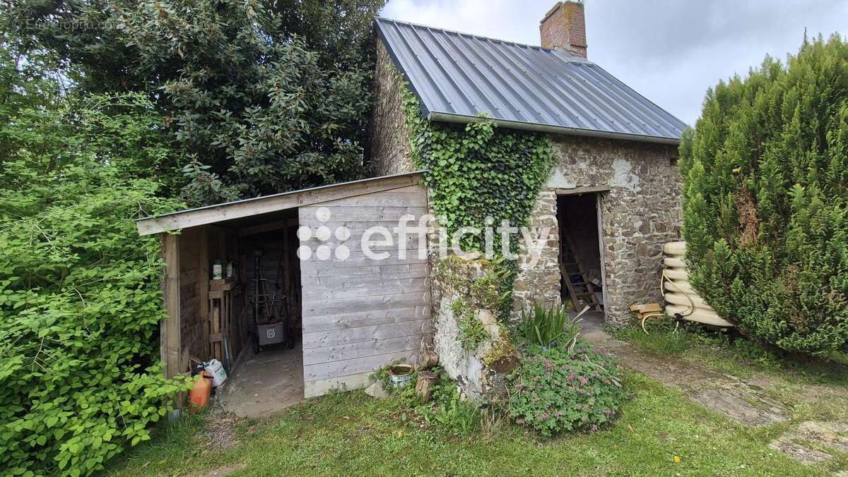 Maison à LE MOLAY-LITTRY