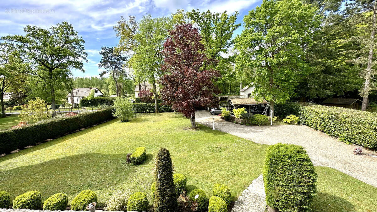 Photo 2 - Maison à LAMORLAYE