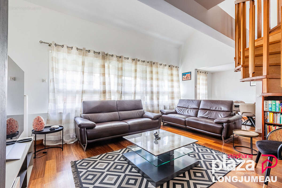 Appartement à LONGJUMEAU