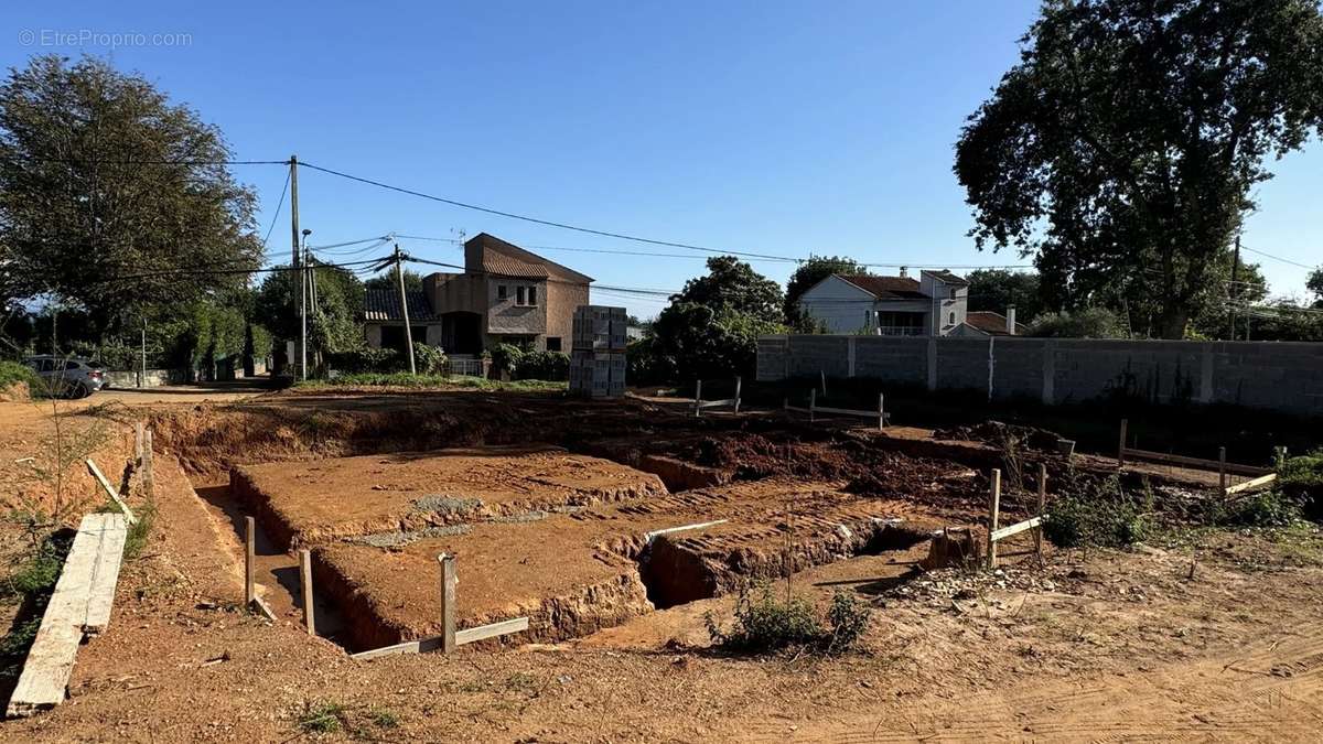 Maison à SANTA-LUCIA-DI-MORIANI