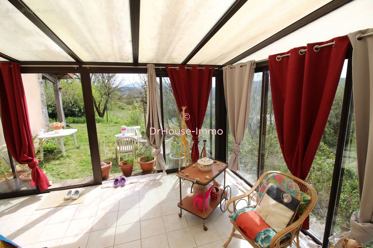 Maison 76 m² à Saint-Amour  - photo 51