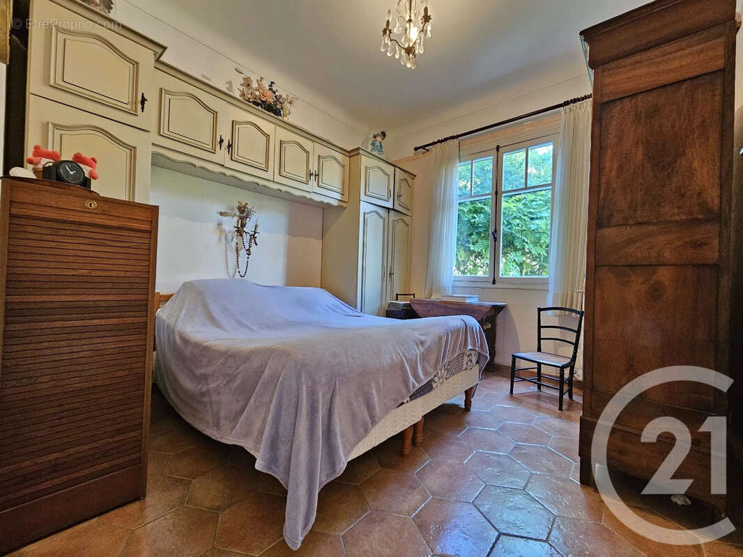 Maison 151 m² à Cagnes-Sur-Mer  - photo 17