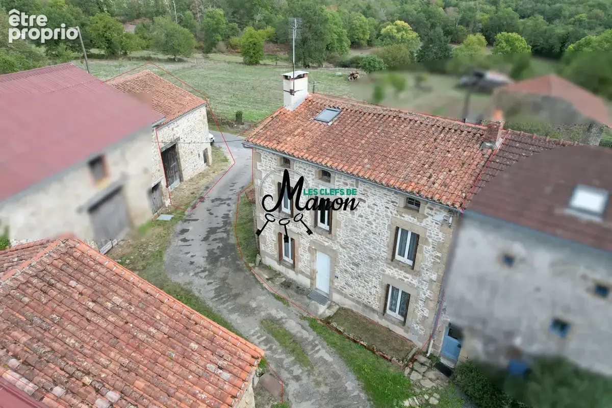 Maison à CHATEAUPONSAC