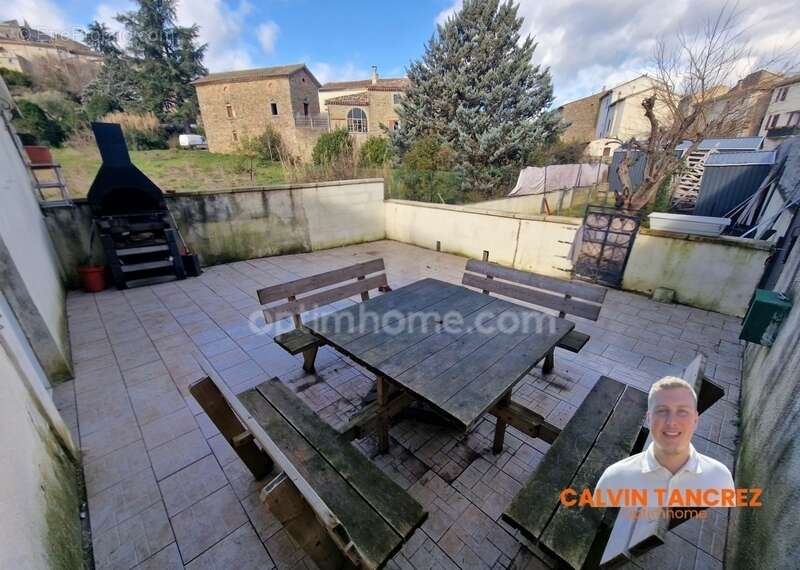 Appartement à SAINT-BRES
