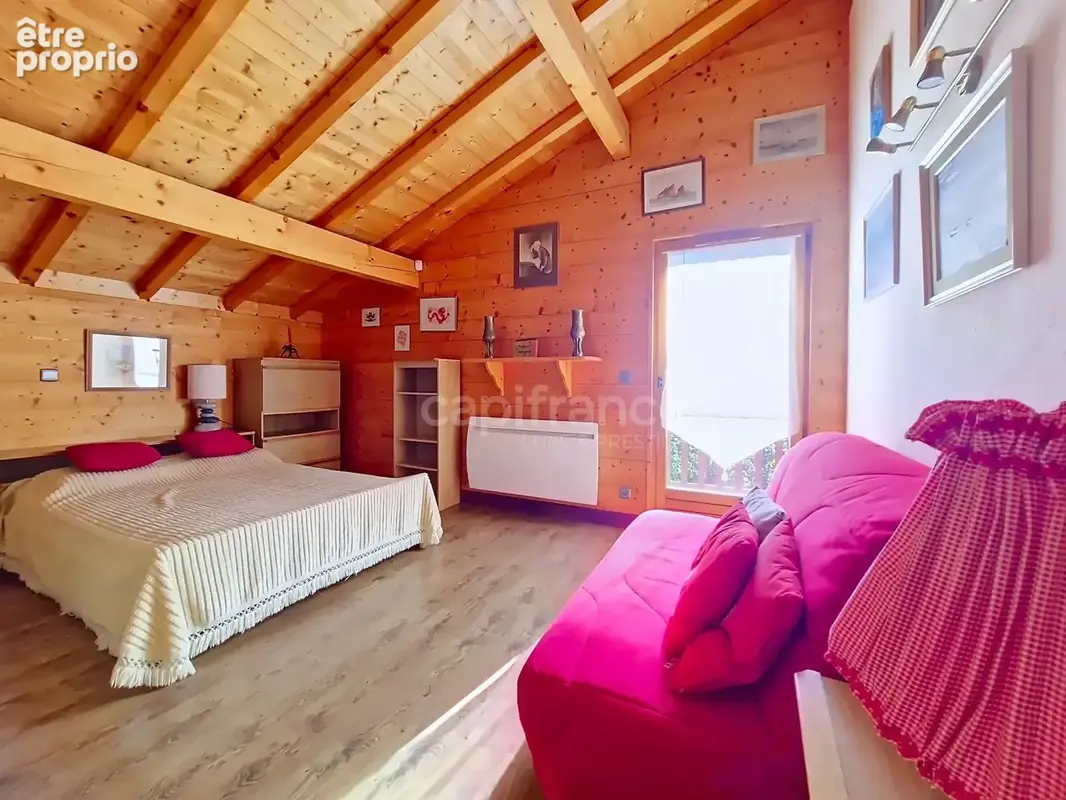 Chalet à vendre 5 pièces LES CONTAMINES MONTJOIE (74) - photo 10
