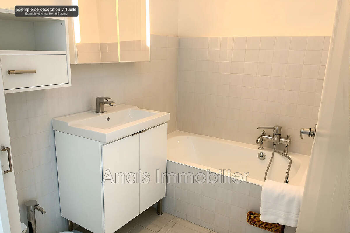 Appartement à COGOLIN