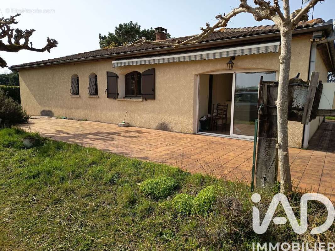 Maison 105 m² à Chamadelle  - photo 3