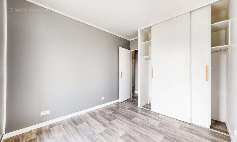 Maison à BAILLY-ROMAINVILLIERS