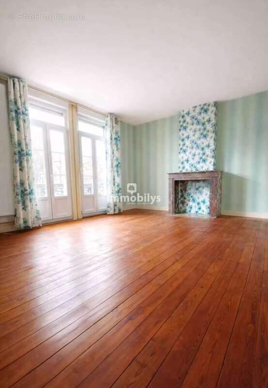 Maison à SIN-LE-NOBLE